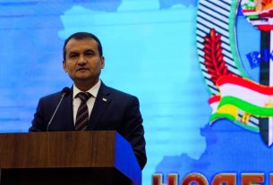 ПАЁМИ ТАБРИКОТИИ РАИСИ НОҲИЯИ АБДУРАҲМОНИ ҶОМӢ АМИРЗОДА МАҲМУД ҲАМИД БА ИФТИХОРИ РӮЗИ КОРМАНДОНИ МИЛИТСИЯ